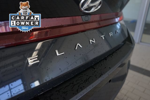 Used 2023 Hyundai Elantra SEL FWD image 12