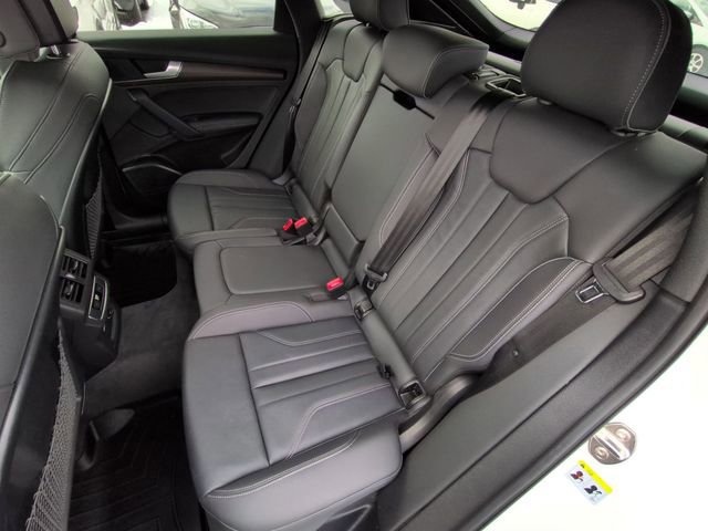 Used 2021 Audi Q5 2.0T Premium Plus w/ Premium Plus Package image 17