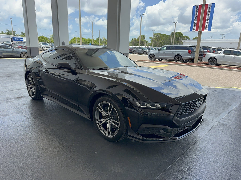 Certified 2024 Ford Mustang Coupe RWD image 4