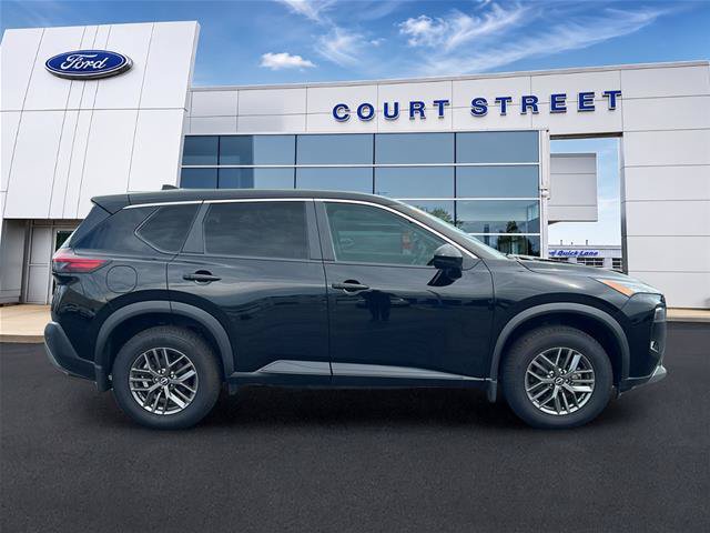 Used 2022 Nissan Rogue S FWD image 4