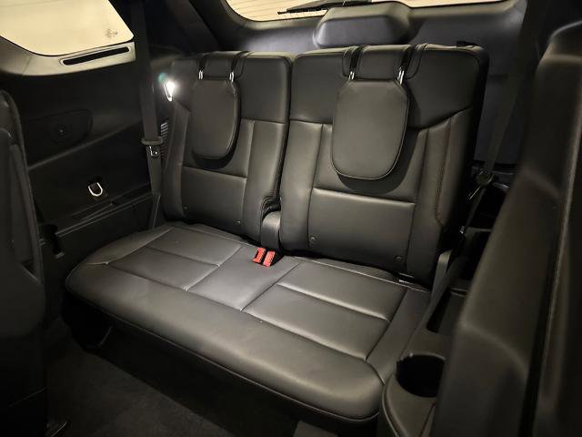 Certified 2025 Ford Explorer ST RWD image 33
