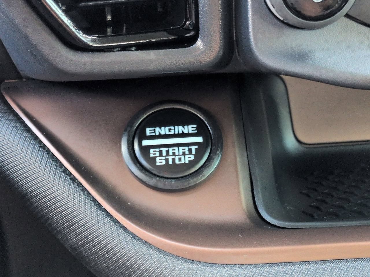 Certified 2023 Ford Bronco Sport Outer Banks AWD/4WD image 27