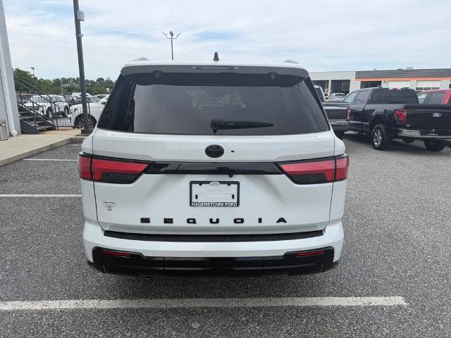 Used 2024 Toyota Sequoia Platinum AWD/4WD image 7