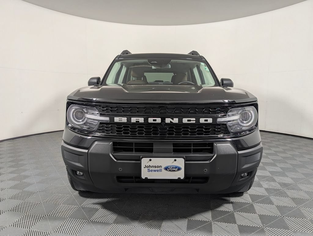 Certified 2025 Ford Bronco Sport Outer Banks w/ Outer Banks Tech Package+ AWD/4WD image 3