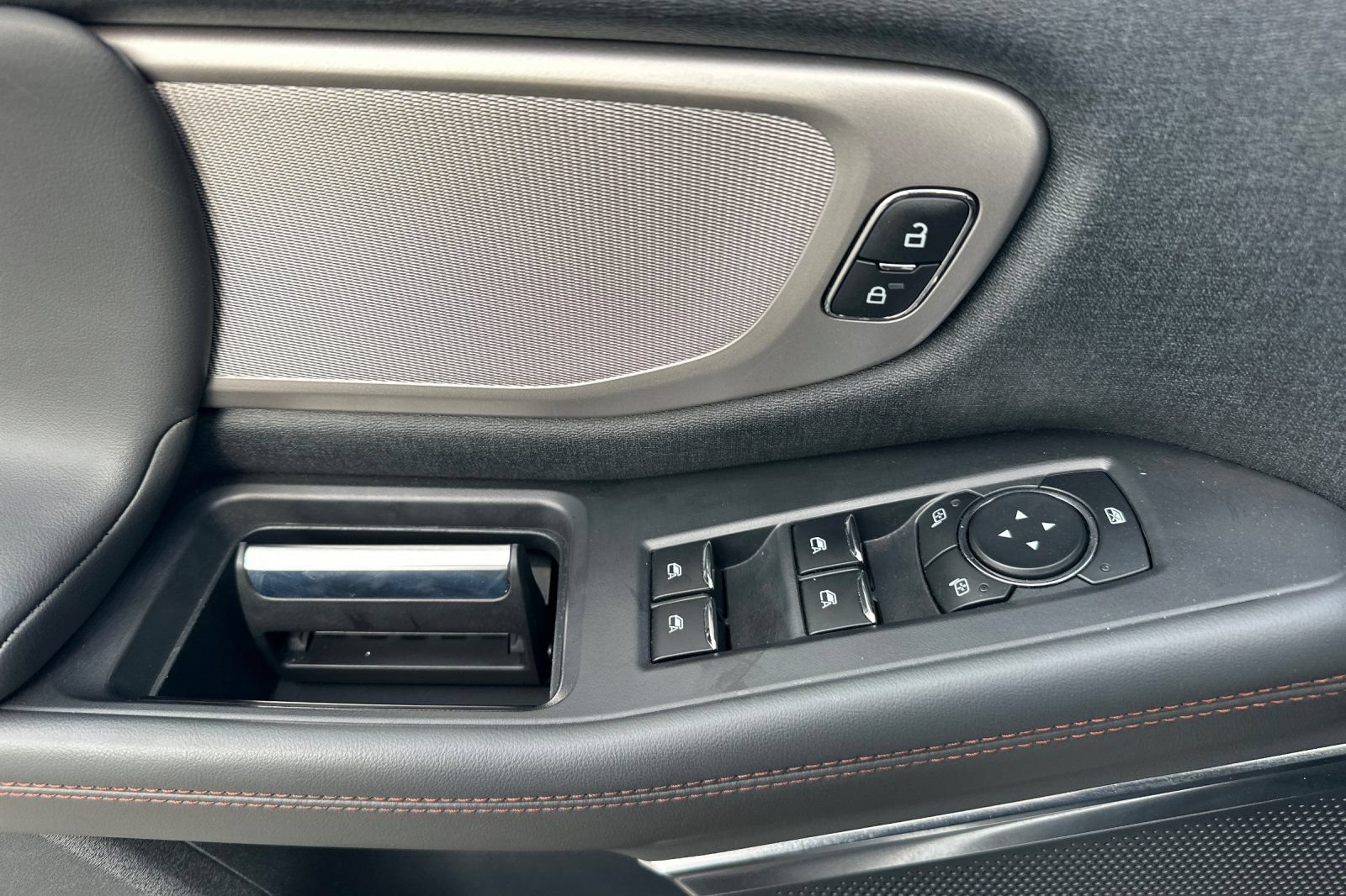 Certified 2025 Ford Expedition Active RWD image 10