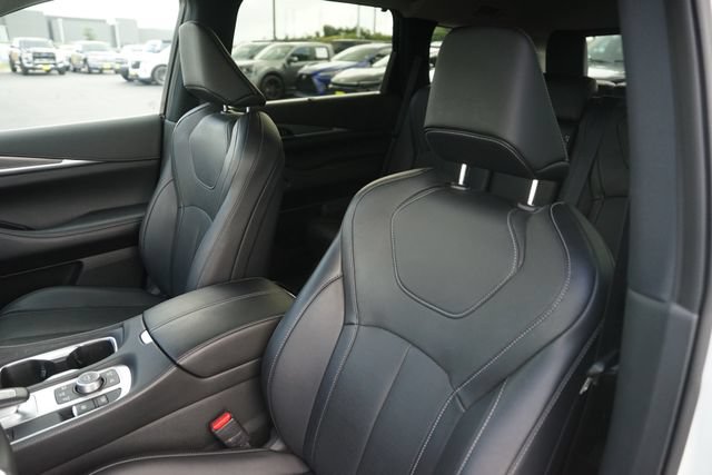 Used 2024 INFINITI QX60 Luxe FWD image 10