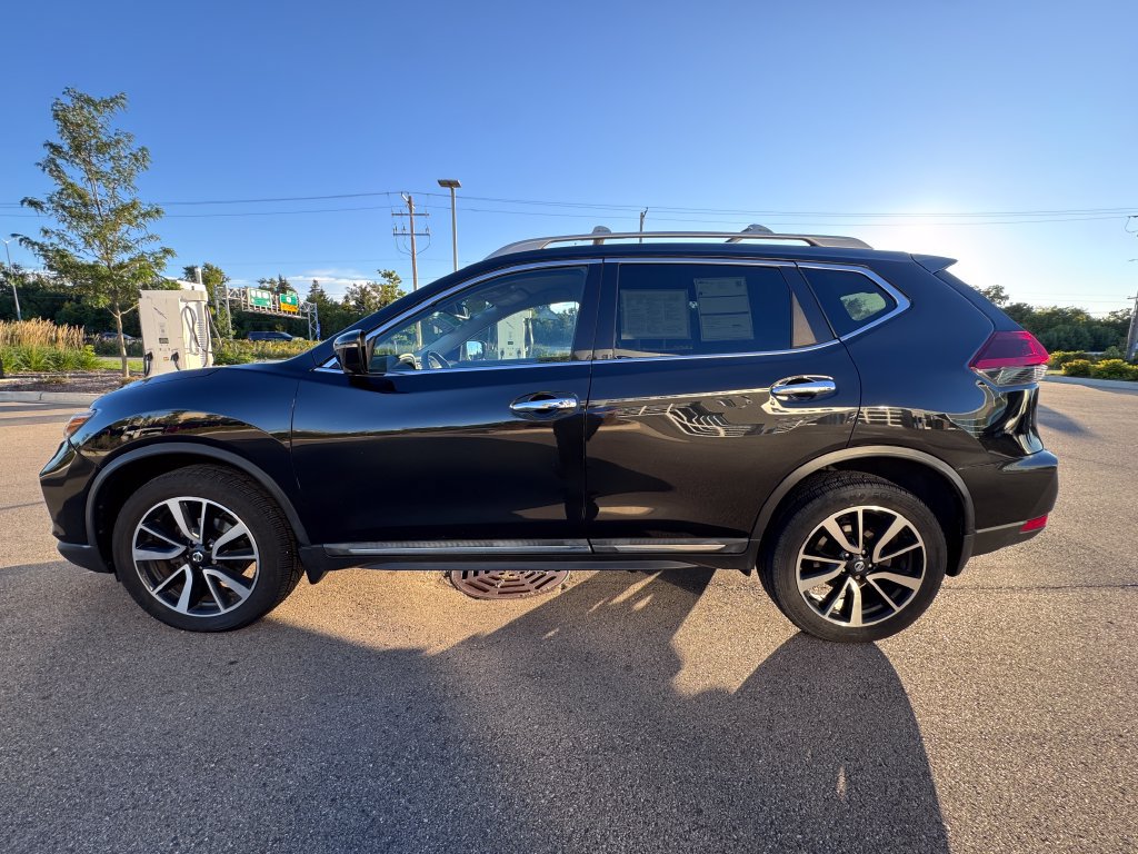 Used 2019 Nissan Rogue SL AWD/4WD image 6