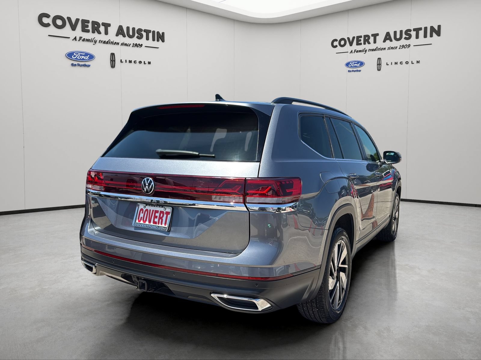 Used 2024 Volkswagen Atlas SE FWD image 6