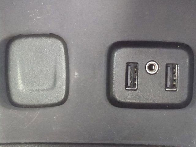 Used 2019 GMC Acadia SLT image 21