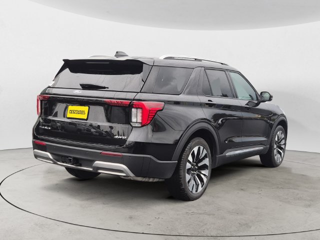 Certified 2025 Ford Explorer Platinum w/ LUX Leather Package AWD/4WD image 5