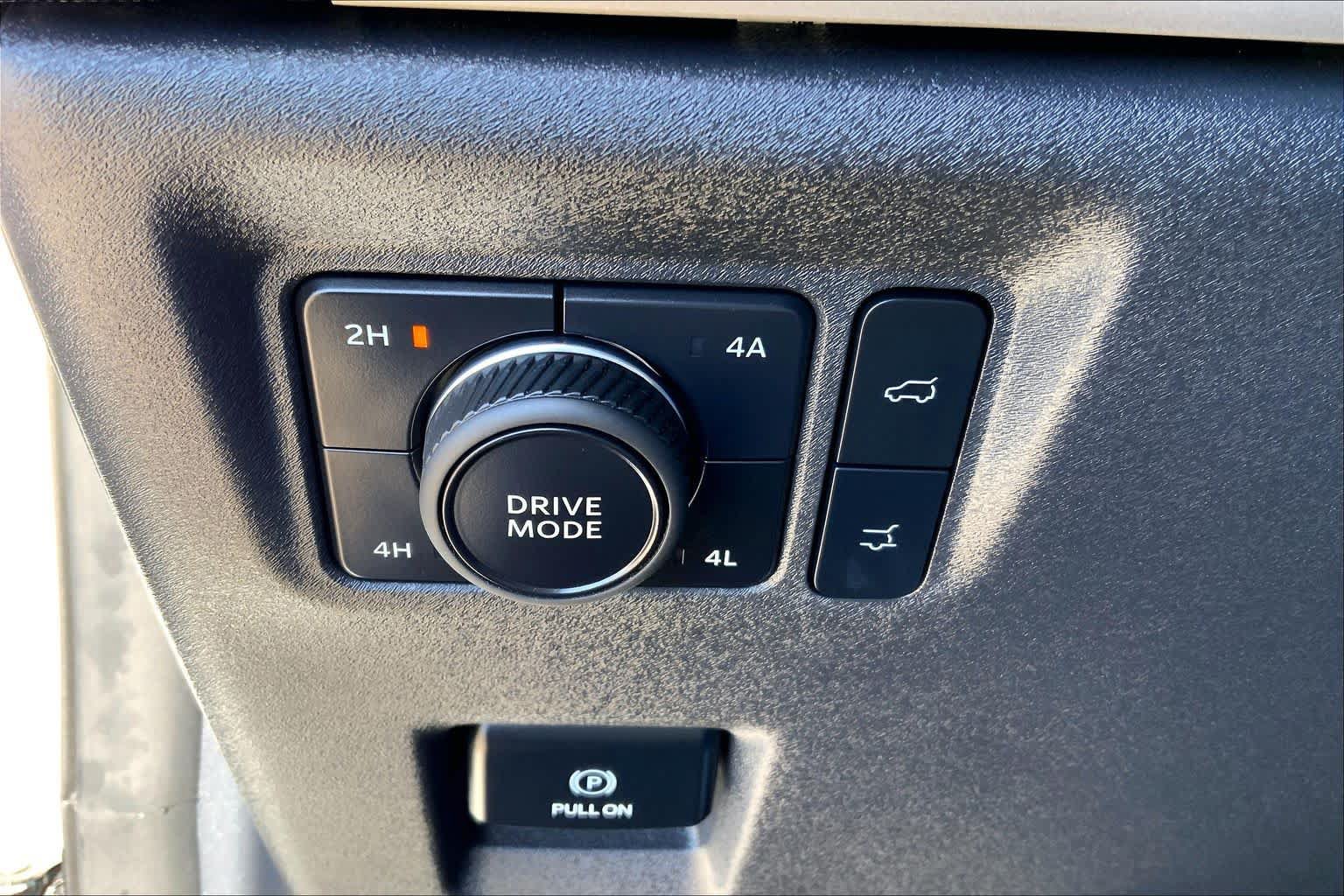 Certified 2025 Ford Expedition Max Active AWD/4WD image 33