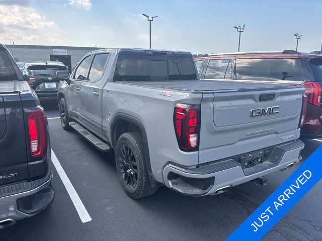 Used 2024 GMC Sierra 1500 Elevation w/ Elevation Premium Package AWD/4WD image 4