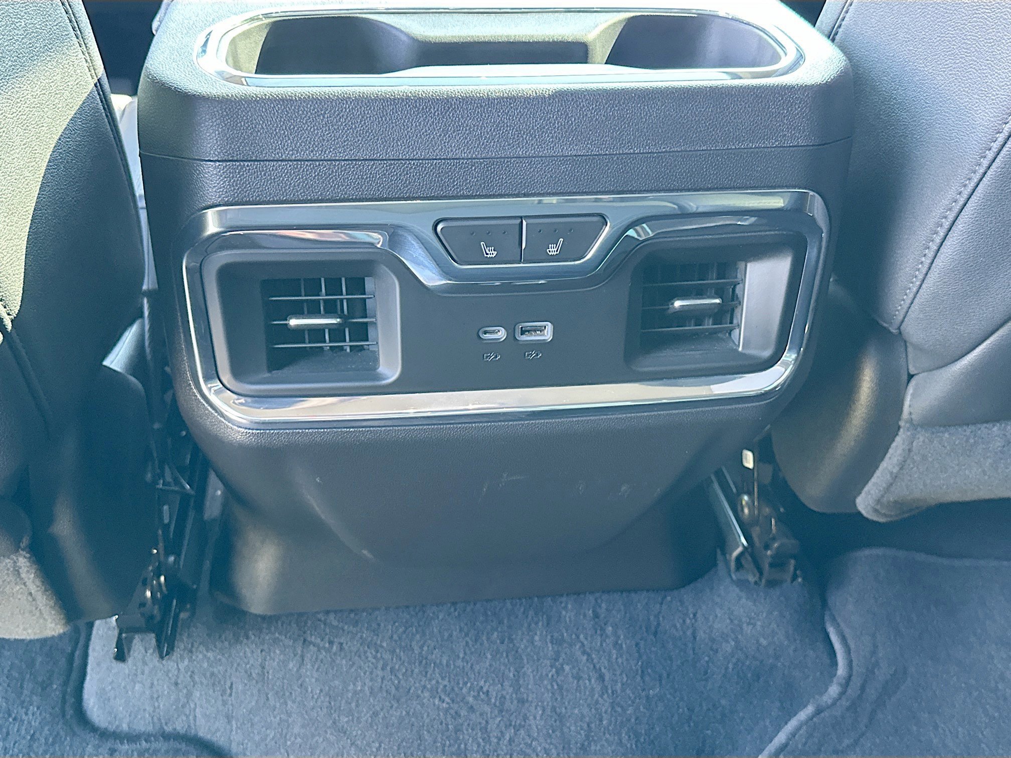 Used 2024 GMC Sierra 1500 SLT w/ SLT Premium Package image 26