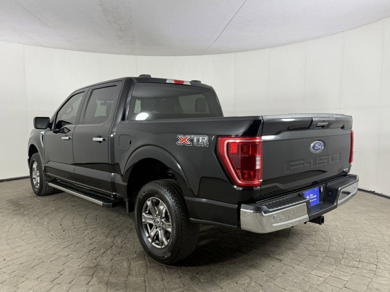 Certified 2023 Ford F150 XLT w/ XTR Package AWD/4WD image 6