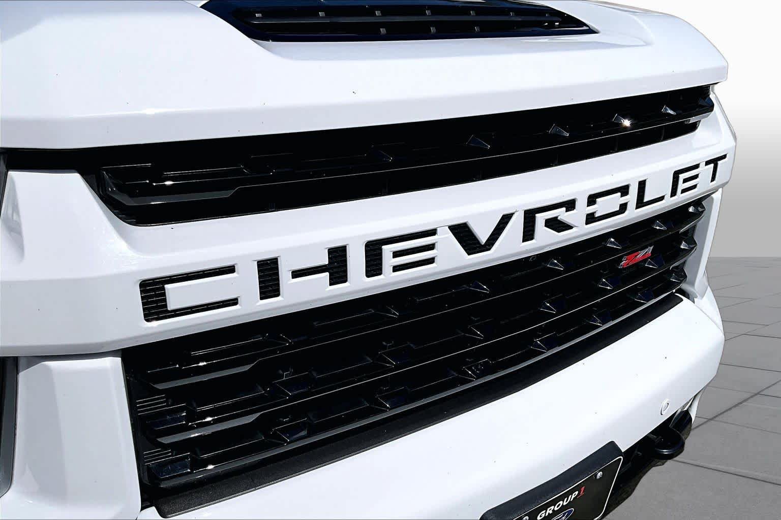 Used 2023 Chevrolet Silverado 2500 LTZ w/ LTZ Plus Package AWD/4WD image 30