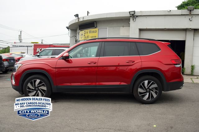 Used 2024 Volkswagen Atlas SE w/ Panoramic Sunroof Package AWD/4WD image 4