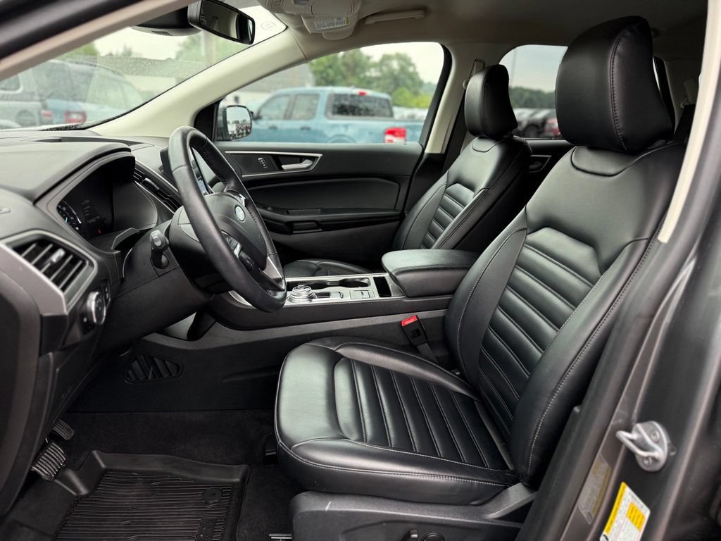 Certified 2024 Ford Edge SEL w/ Convenience Package AWD/4WD image 10