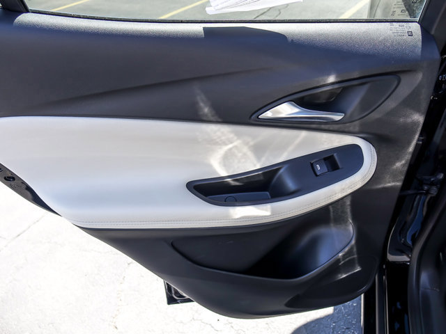 Used 2024 Buick Encore GX Sport Touring w/ Comfort Package AWD/4WD image 21