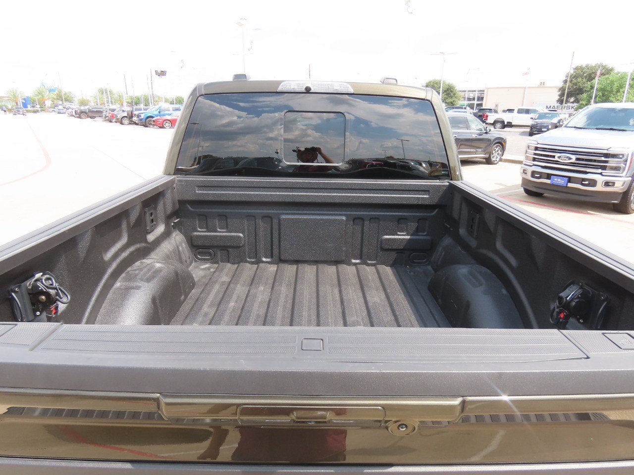 Certified 2025 Ford F150 Raptor AWD/4WD image 12