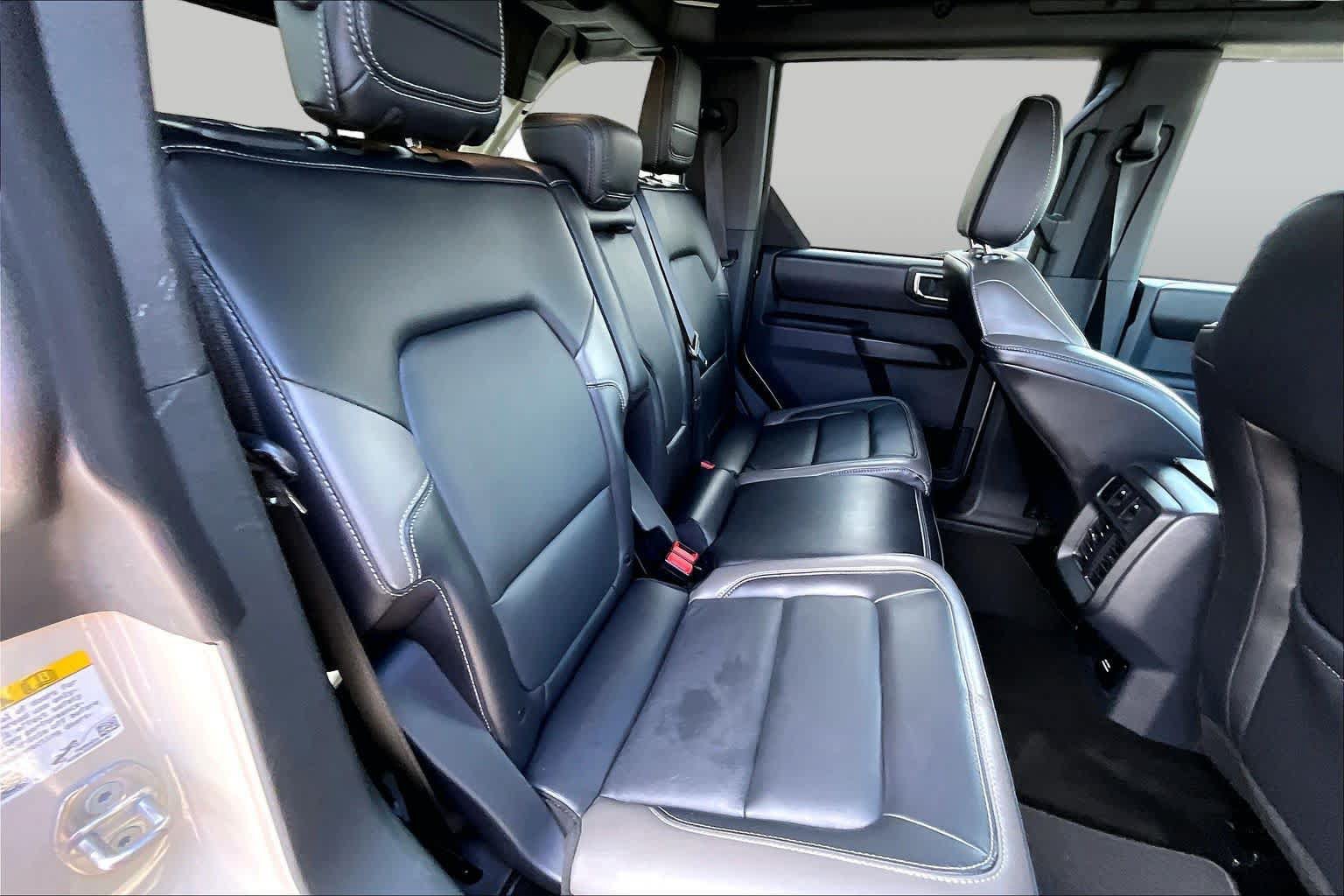 Certified 2025 Ford Bronco Outer Banks AWD/4WD image 20