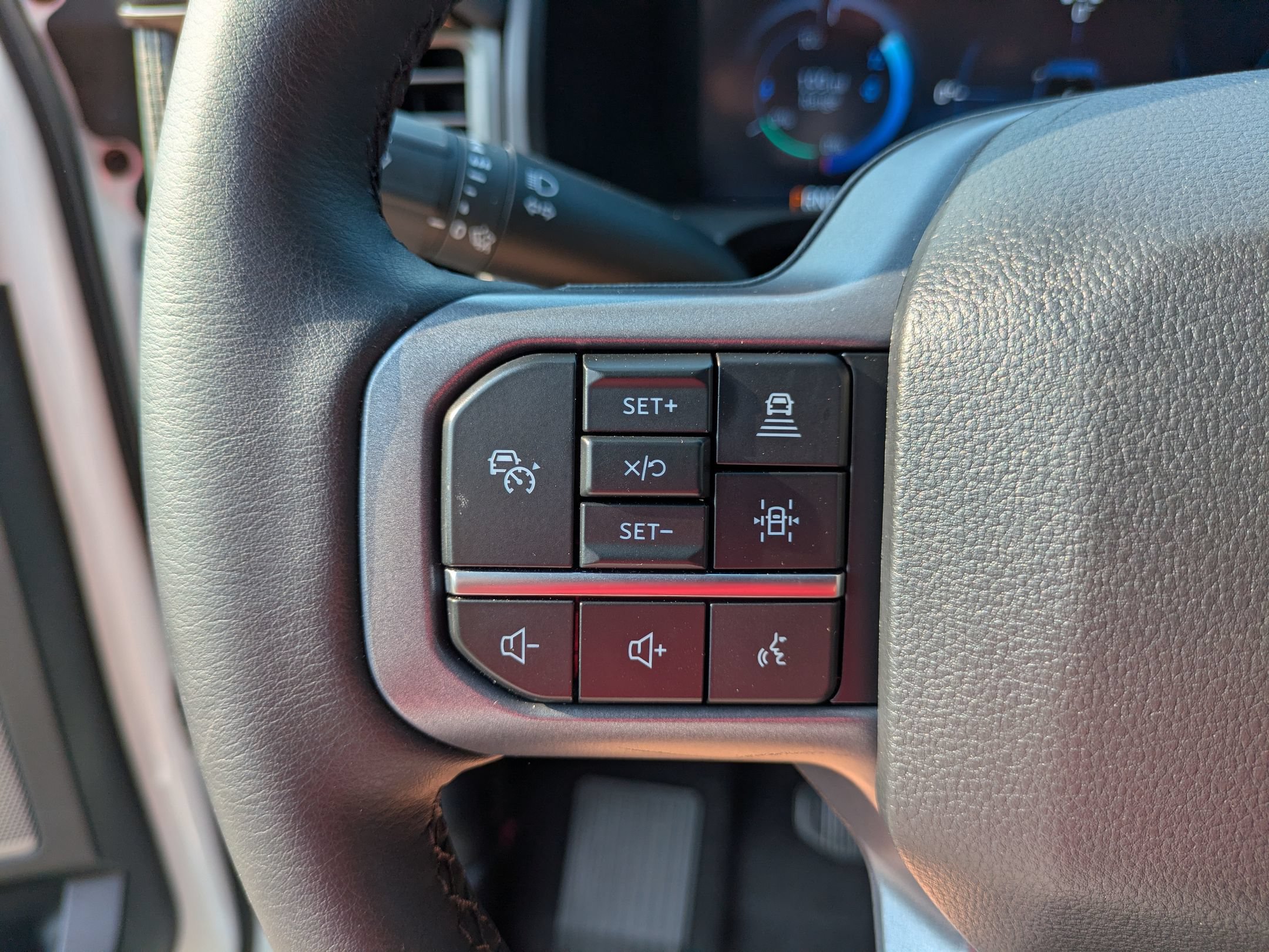 Certified 2025 Ford F150 Lightning Lariat AWD/4WD image 20