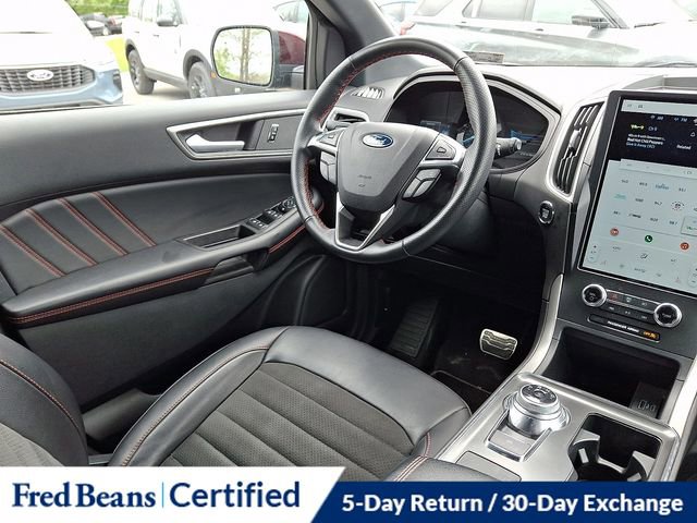 Certified 2024 Ford Edge ST-Line AWD/4WD image 15