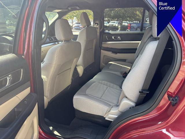 Certified 2019 Ford Explorer XLT w/ Equipment Group 201A FWD image 10