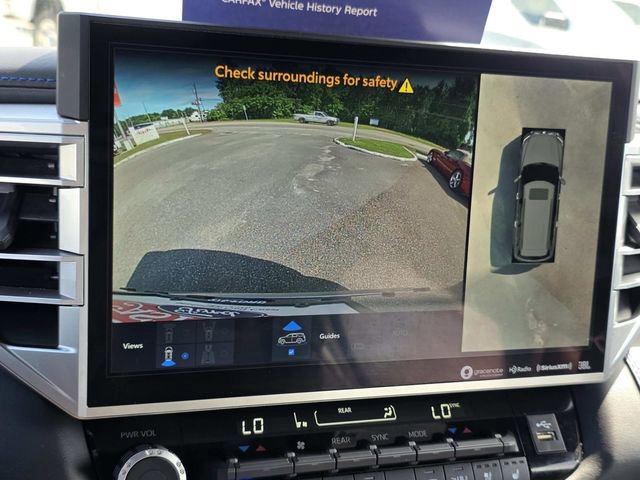 Used 2024 Toyota Sequoia Platinum AWD/4WD image 24