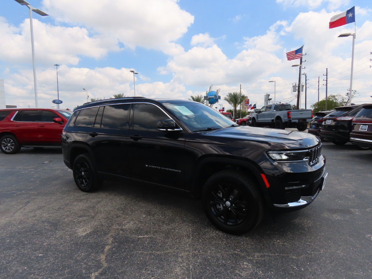 Used 2022 Jeep Grand Cherokee L Limited image 7