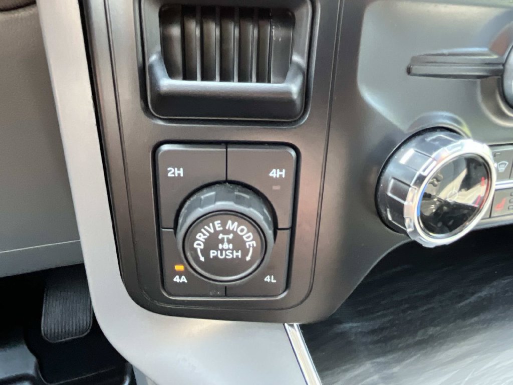 Certified 2024 Ford F150 Lariat w/ Equipment Group 502A High AWD/4WD image 42