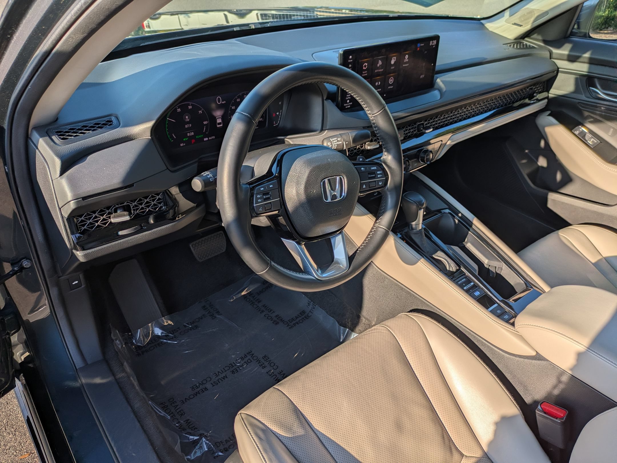 Used 2024 Honda Accord Touring image 14