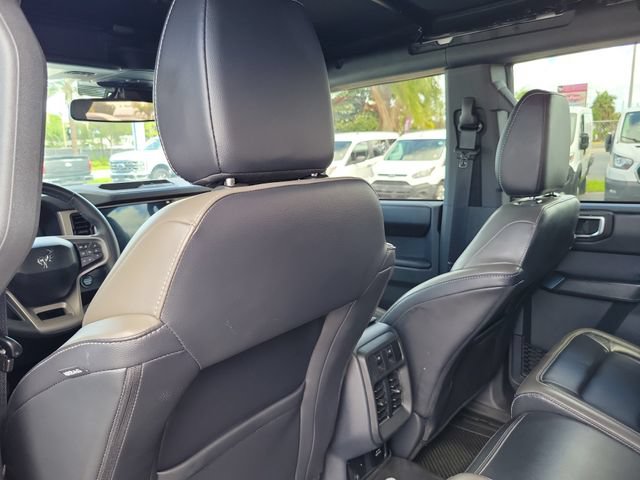 Certified 2025 Ford Bronco Outer Banks AWD/4WD image 10