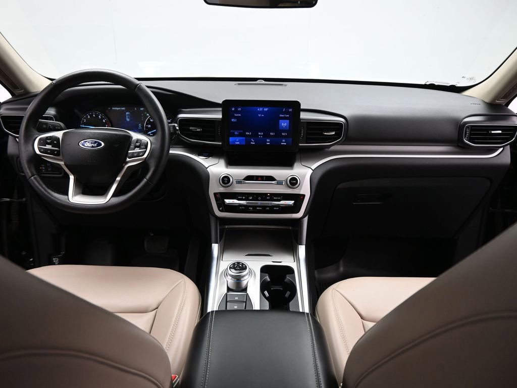 Certified 2024 Ford Explorer XLT w/ Equipment Group 202A image 46