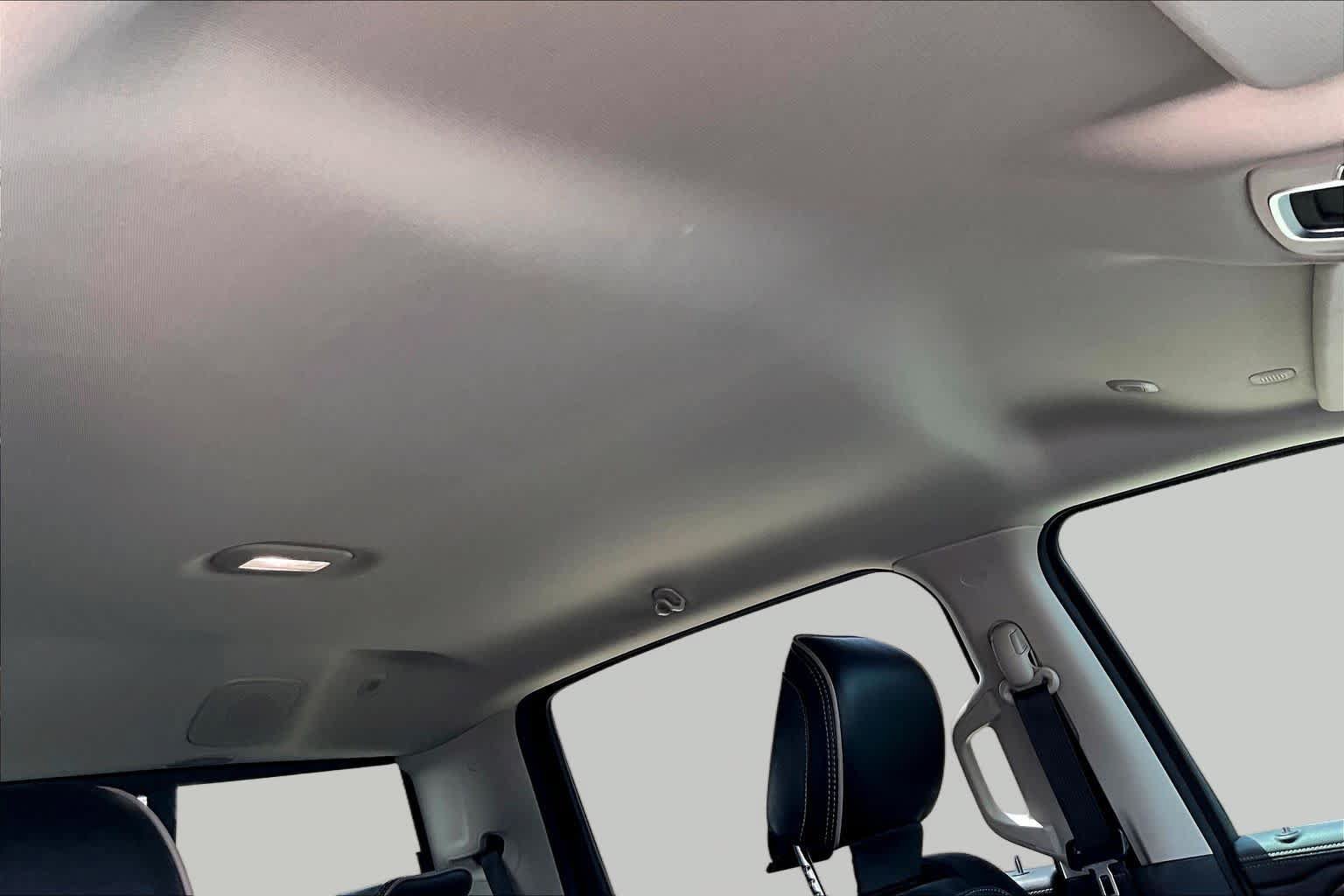 Used 2022 RAM 1500 Laramie AWD/4WD image 17