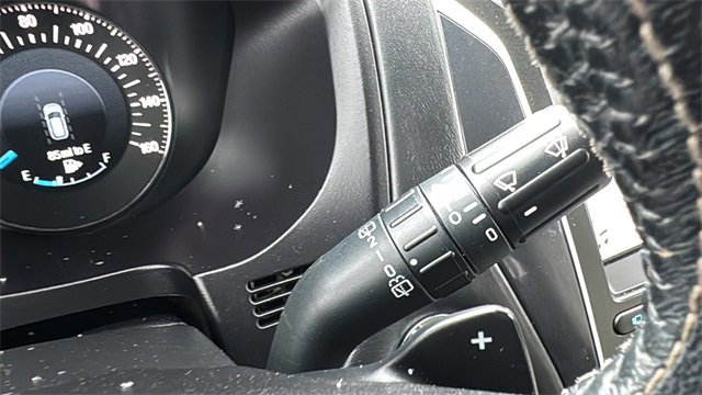 Certified 2017 Ford Explorer Platinum image 24