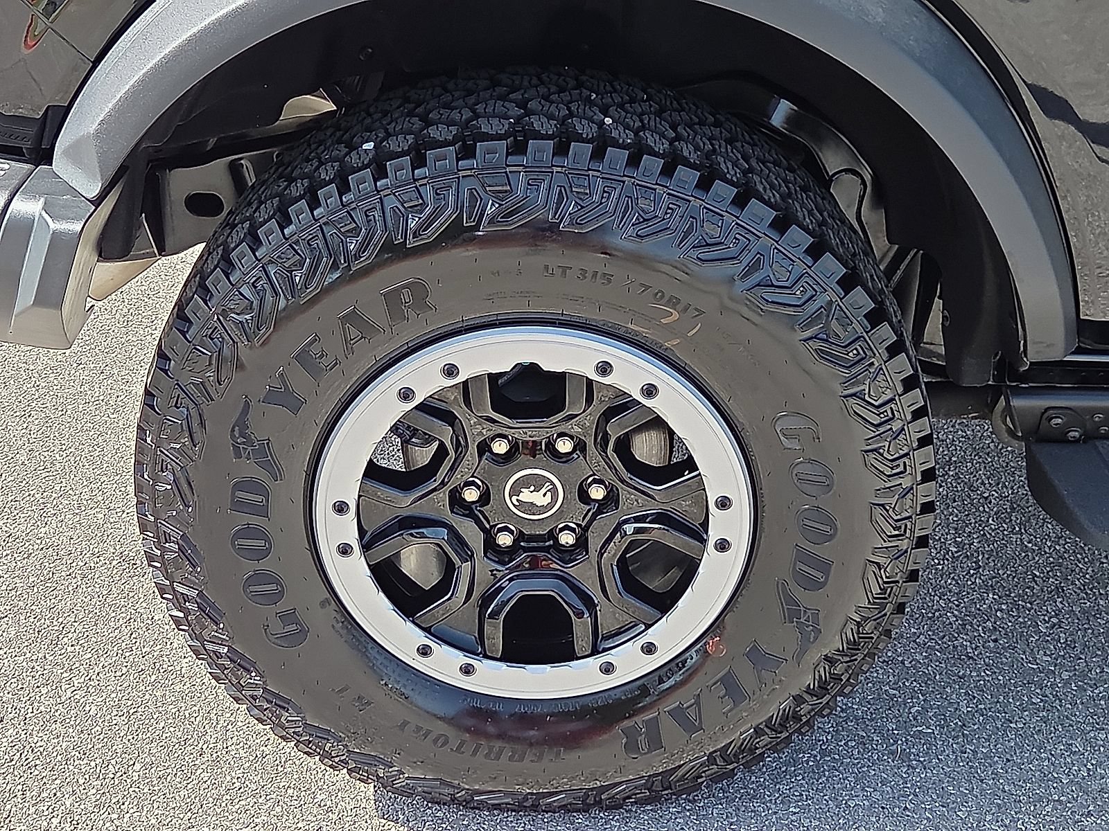 Certified 2026 Ford Bronco Badlands w/ Sasquatch Package AWD/4WD image 7