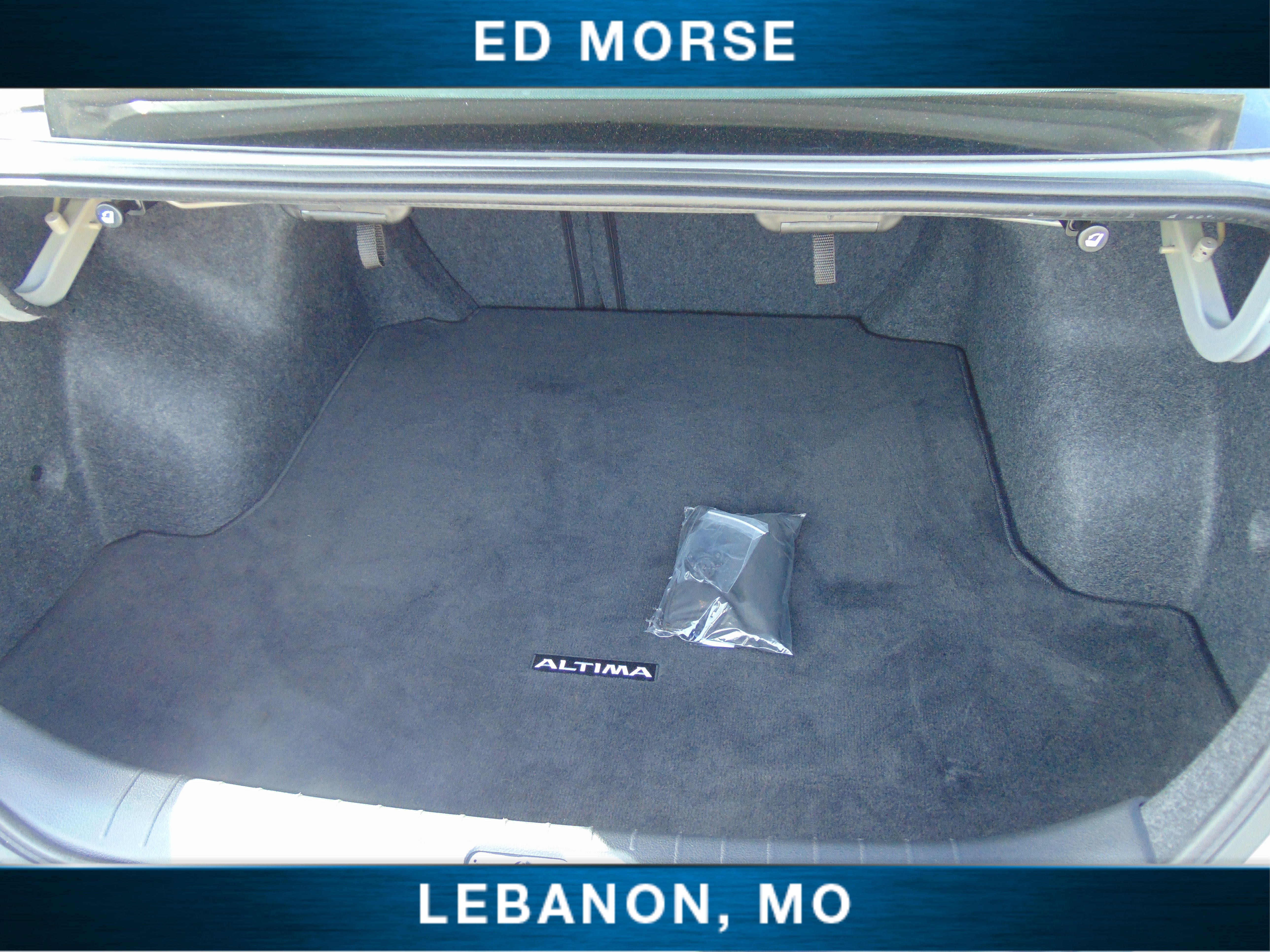 Used 2022 Nissan Altima 2.5 S FWD image 12