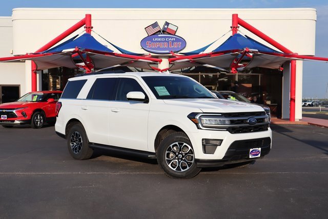 Certified 2023 Ford Expedition XLT