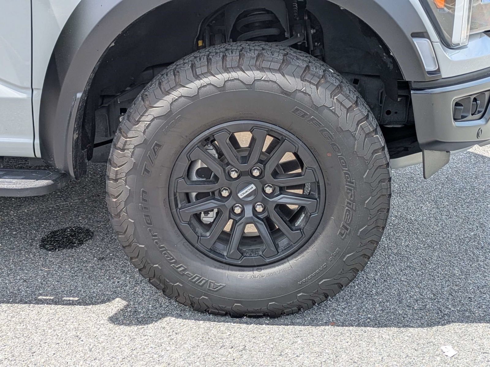 Certified 2024 Ford F150 Raptor AWD/4WD image 7