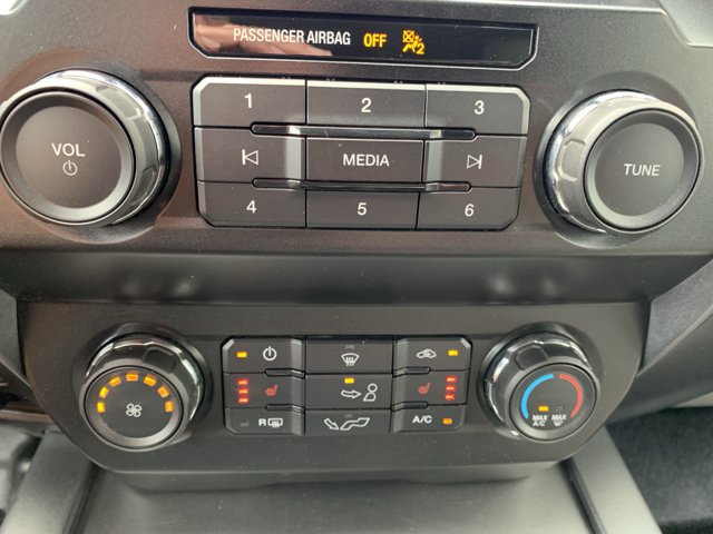Certified 2019 Ford F150 XLT w/ Equipment Group 302A Luxury AWD/4WD image 31