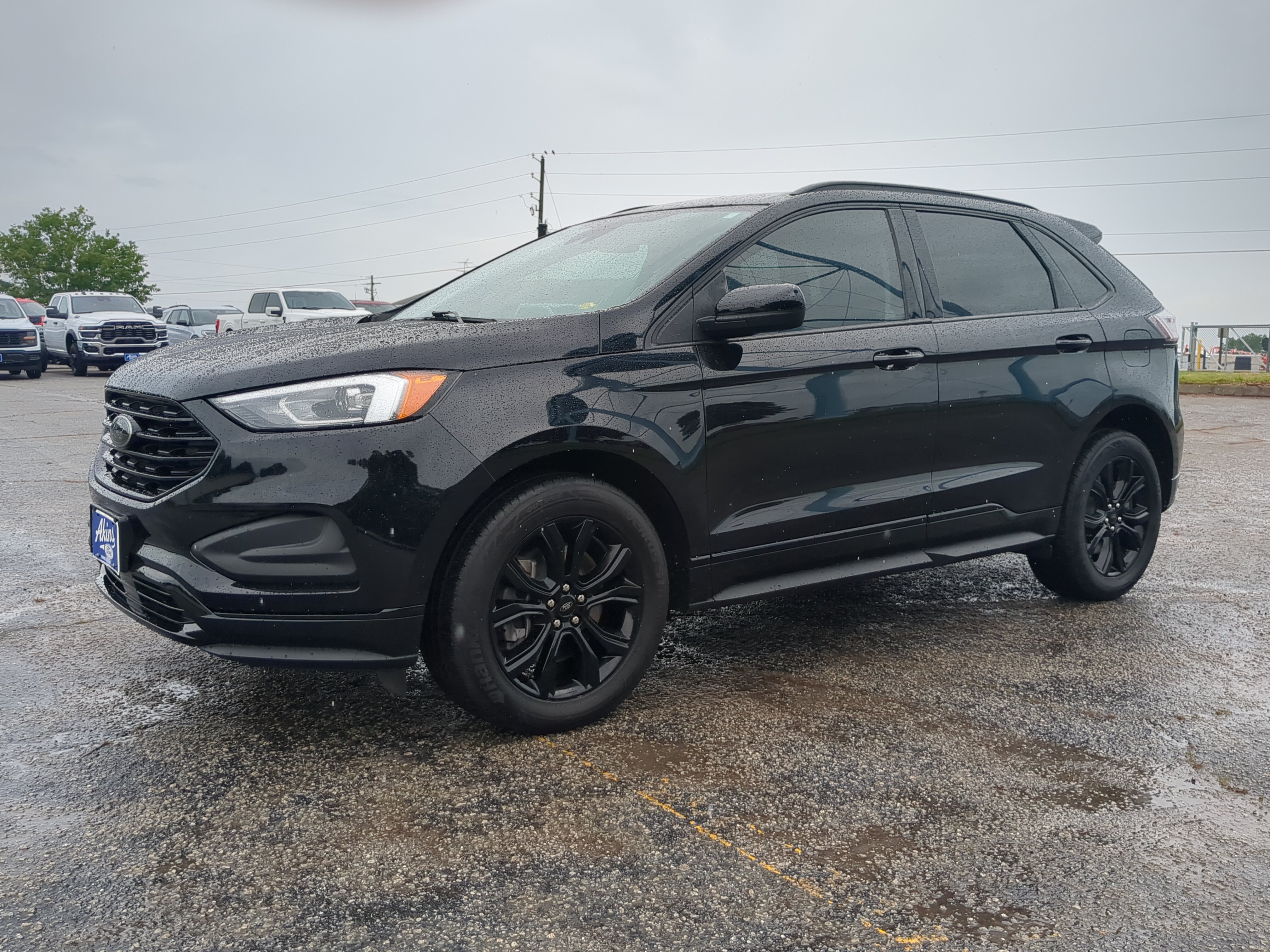 Certified 2024 Ford Edge SE w/ Black Appearance Package AWD/4WD image 6