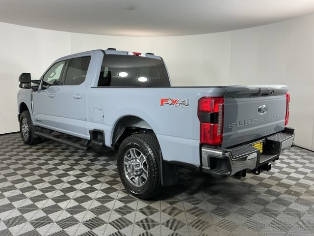 Certified 2025 Ford F350 Lariat w/ FX4 Off-Road Package AWD/4WD image 6