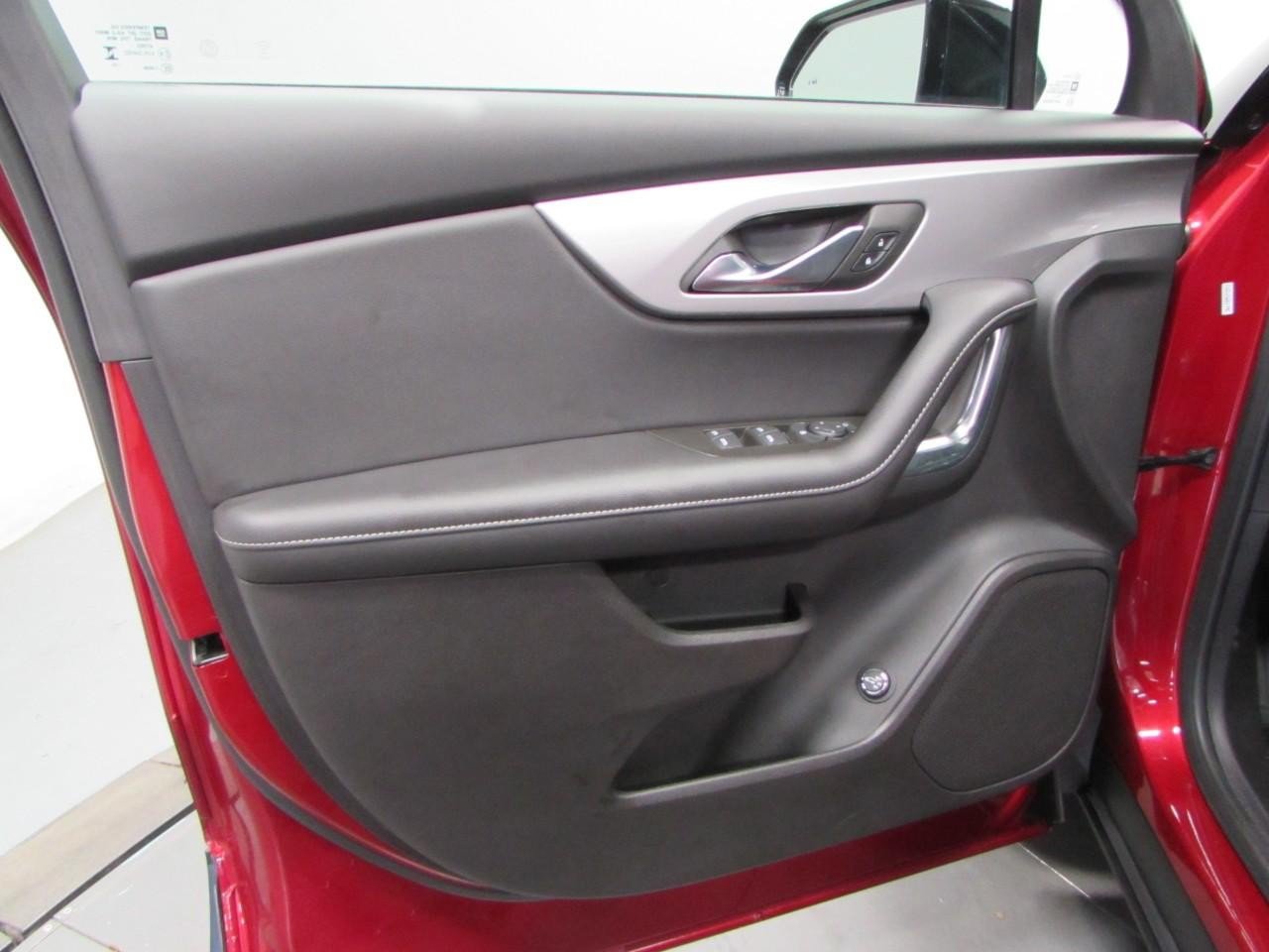 Used 2023 Chevrolet Blazer LT w/ Convenience Package AWD/4WD image 12
