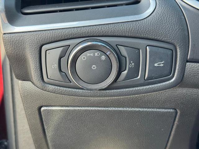 Certified 2018 Ford Edge Titanium w/ Canadian Touring Package image 21