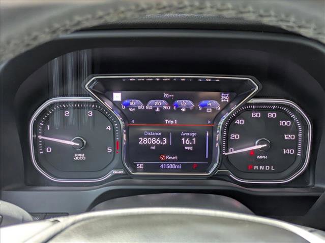 Used 2023 GMC Sierra 2500 Denali w/ Denali Black Diamond Edition image 11