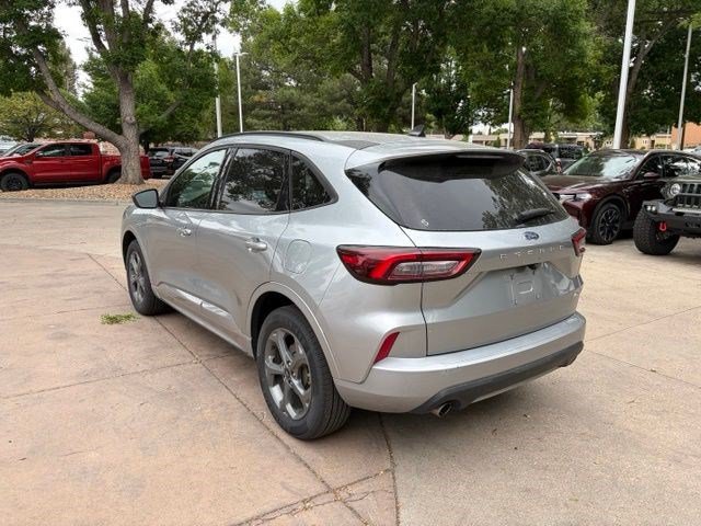 Certified 2024 Ford Escape ST-Line AWD/4WD image 6