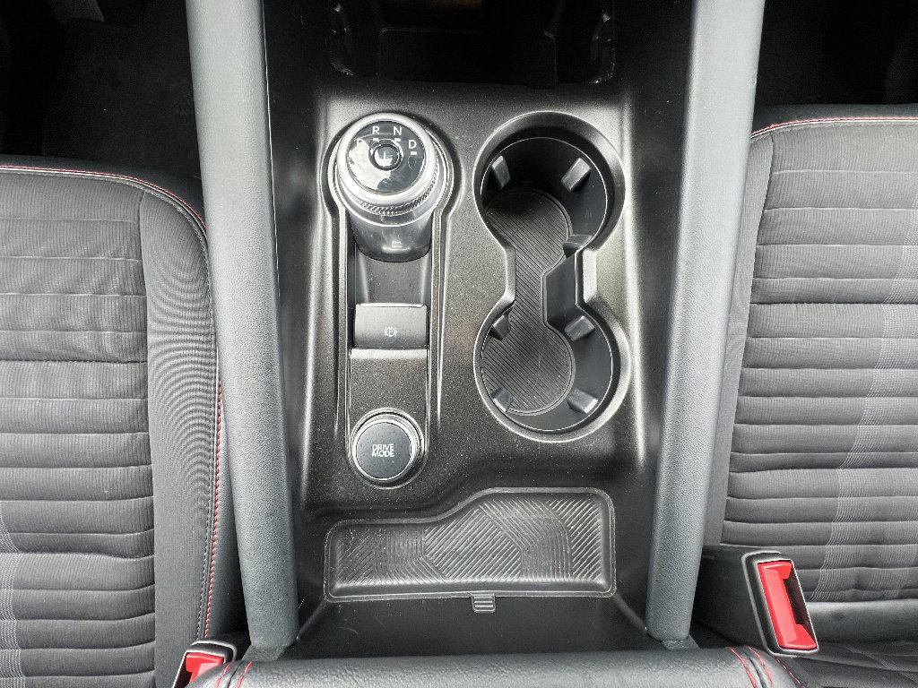 Certified 2025 Ford Explorer ST-Line image 27