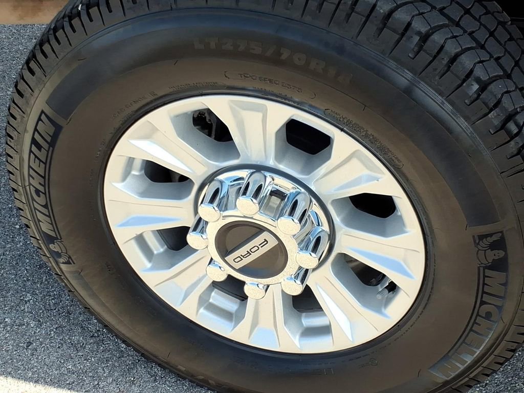 Certified 2019 Ford F350 XL w/ Power Equipment Group AWD/4WD image 8