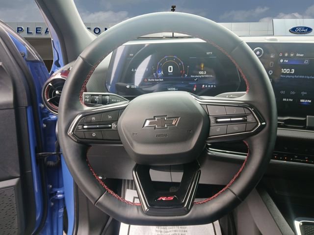 Used 2025 Chevrolet Equinox RS FWD image 12