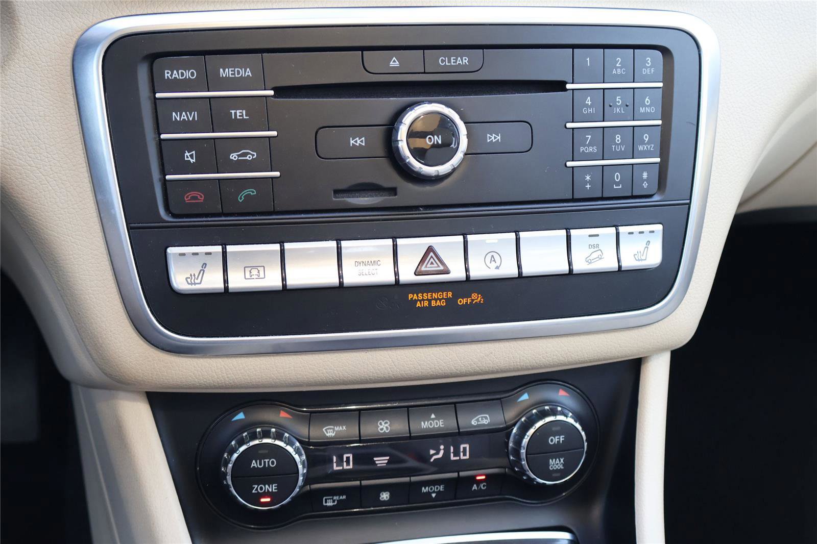 Used 2020 Mercedes-Benz GLA 250 4MATIC image 26